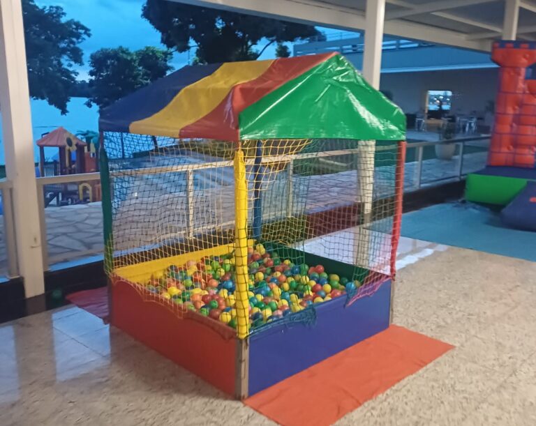 piscina de bolinhas